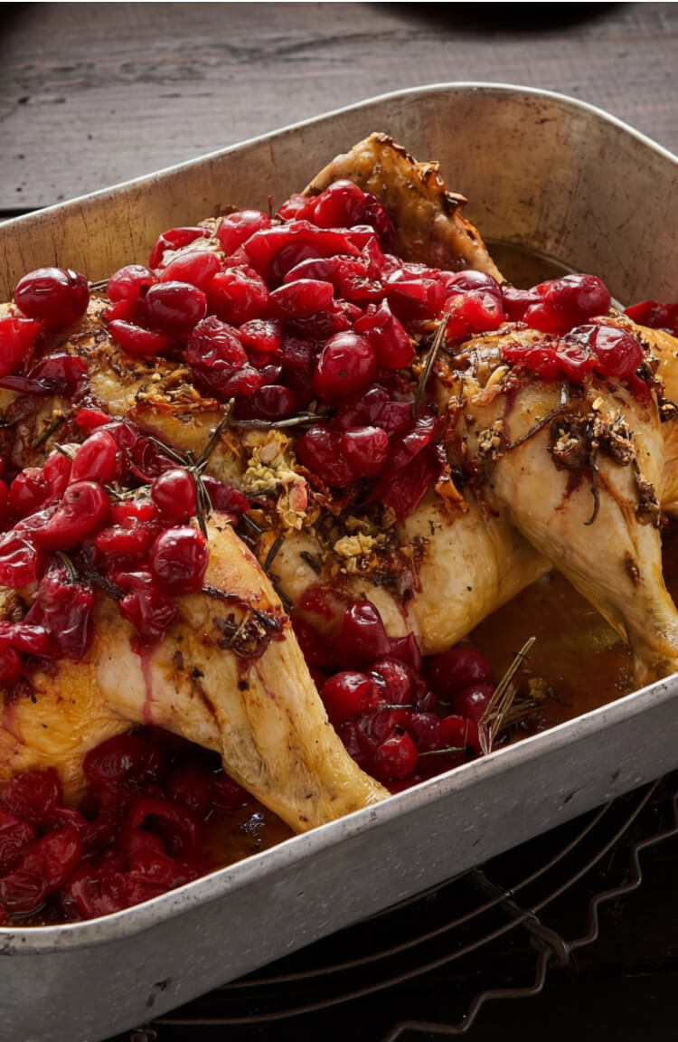 Brathähnchen mit Knoblauch, Rosmarin und Cranberries